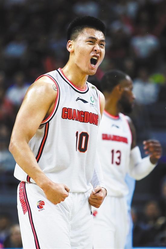 中国队险胜德国队,黄鸭组合扛起全队的简单介绍 中国队险胜德国队,黄鸭组合扛起全队的简单介绍