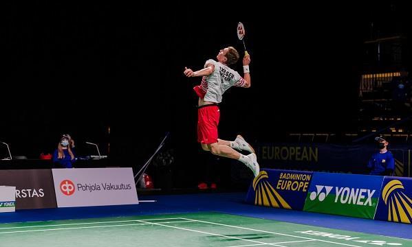 印度队横扫德国队，安赛龙带队取胜