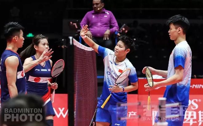 泰国队轻取丹麦队,黄鸭组合统治全场 泰国队轻取丹麦队,黄鸭组合统治全场